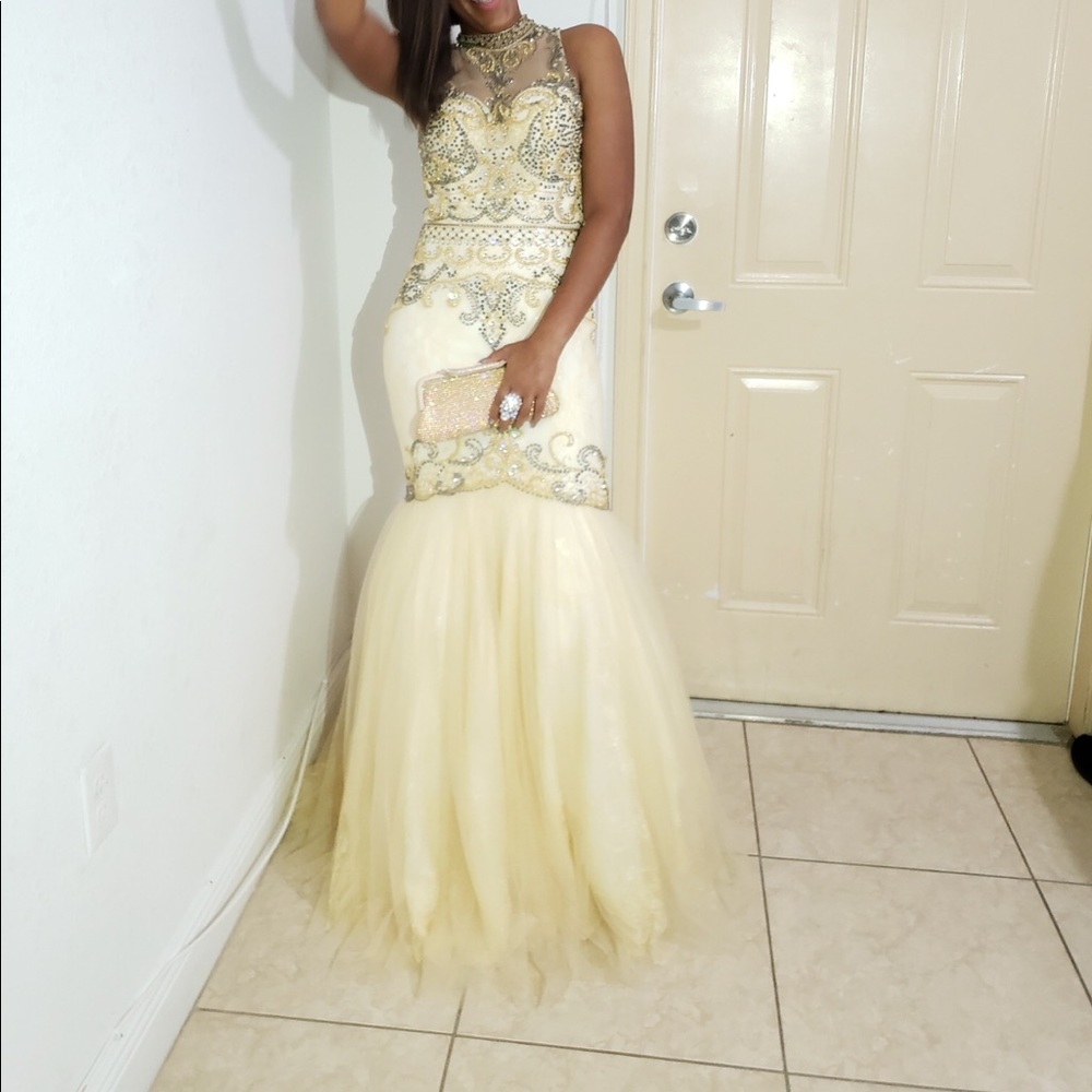 Camille mermaid style yellow beaded prom dress